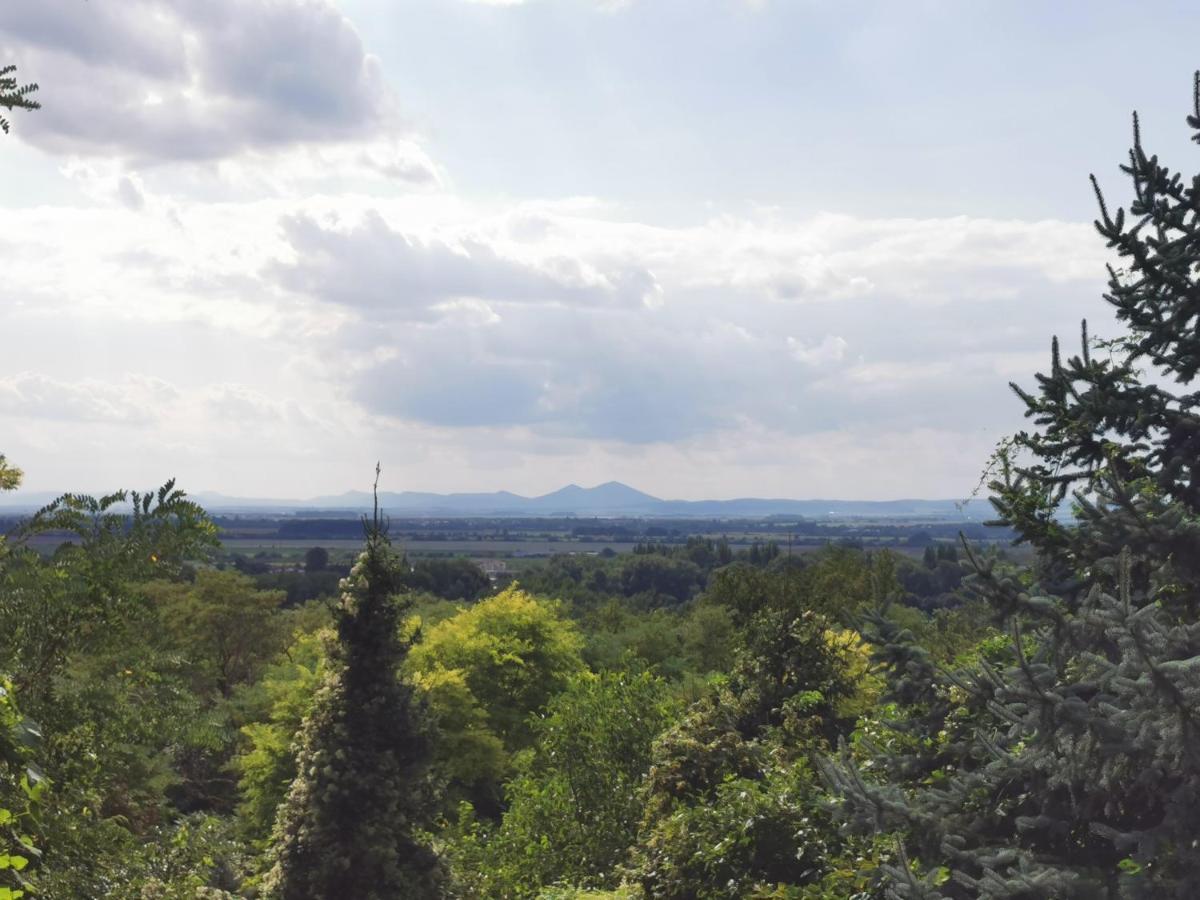 Sunset House Piestany Bungalow Banka Dış mekan fotoğraf