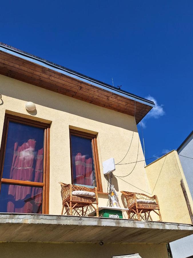 Sunset House Piestany Bungalow Banka Dış mekan fotoğraf