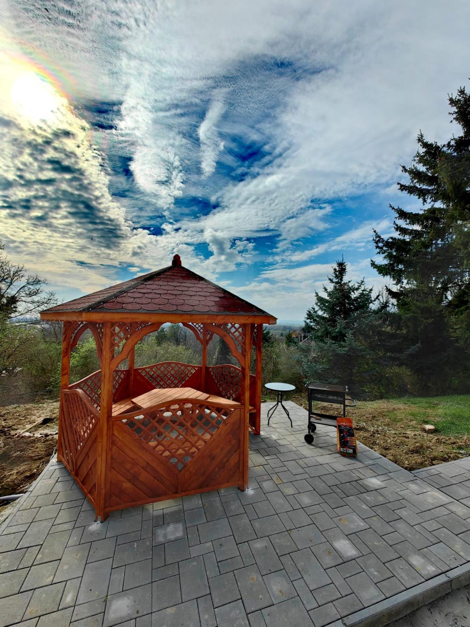 Sunset House Piestany Bungalow Banka Dış mekan fotoğraf